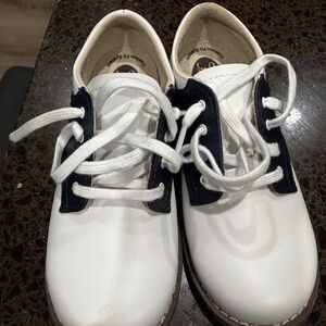 Footmates Saddle Shoes toddler size 11